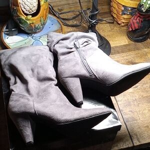 Elegant Gray Micro Fibre Slouch Heeled Boots